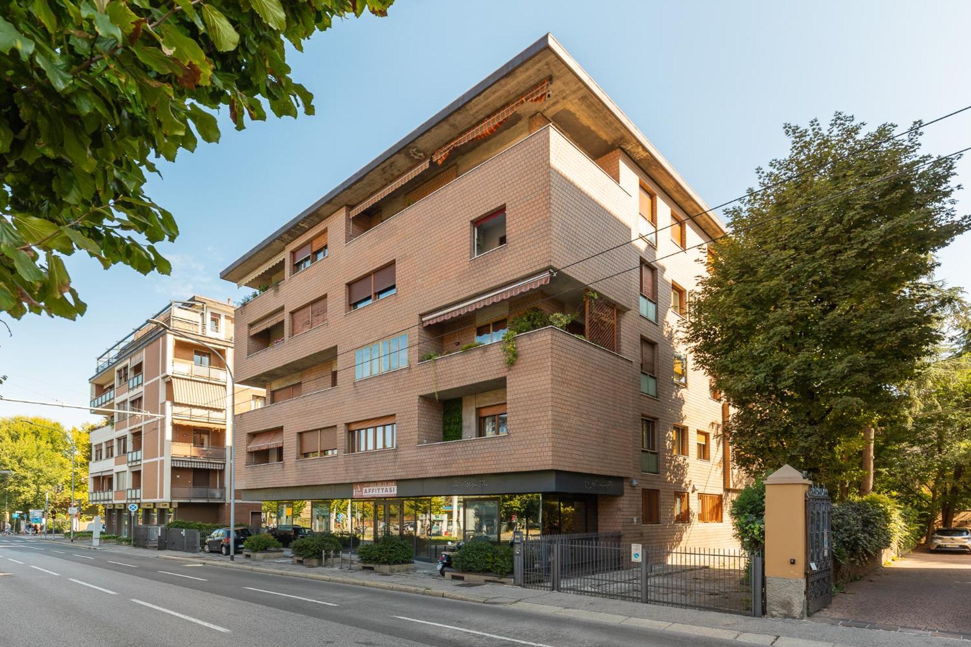 Carducci Collection, Bologna